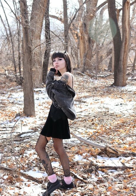 Nahá fotka uniklých OnlyFans od Gothkitteen