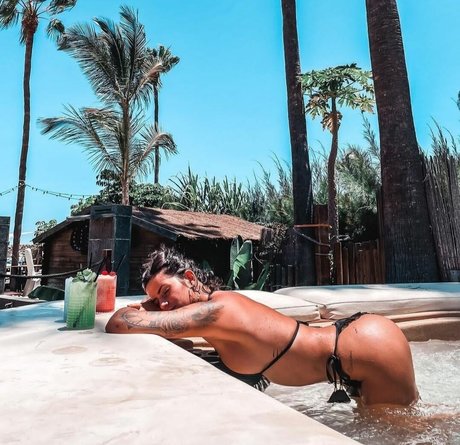 Lola Ortiz