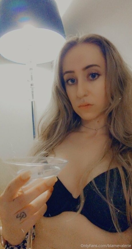 Blamevalerie OnlyFans泄露裸照