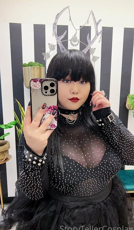 Storytellercosplay