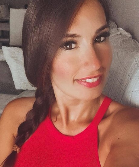 Lara Moreno