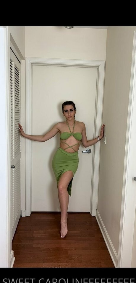 Curveswithcaroline