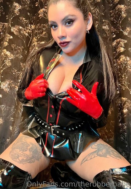 Therubberbabe