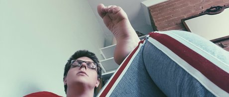 Softboyfeetx
