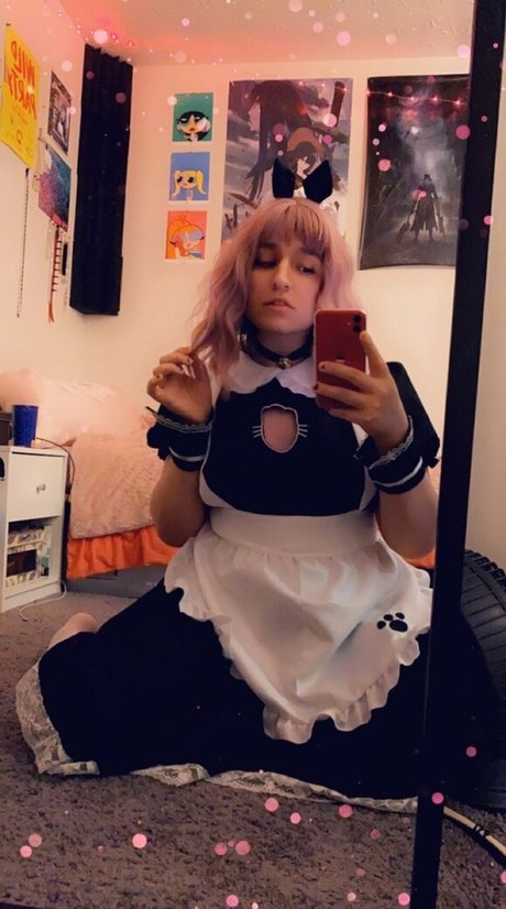Naken lekkede OnlyFans-bilde av Roxannerom