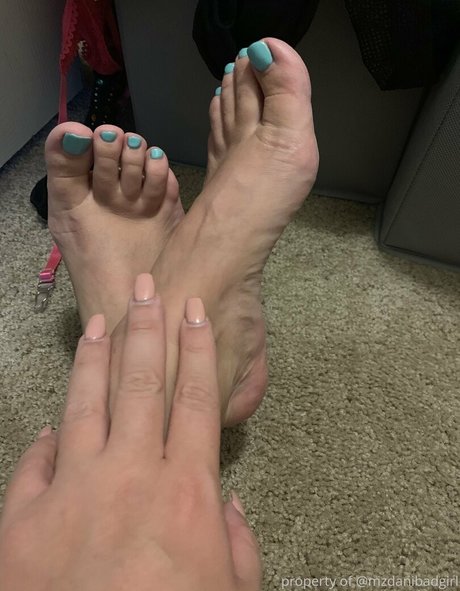 Mzdanibadgirl OnlyFans