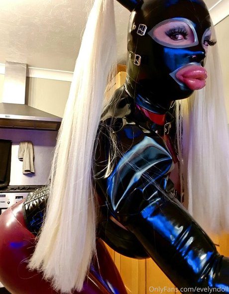Evelyndoll