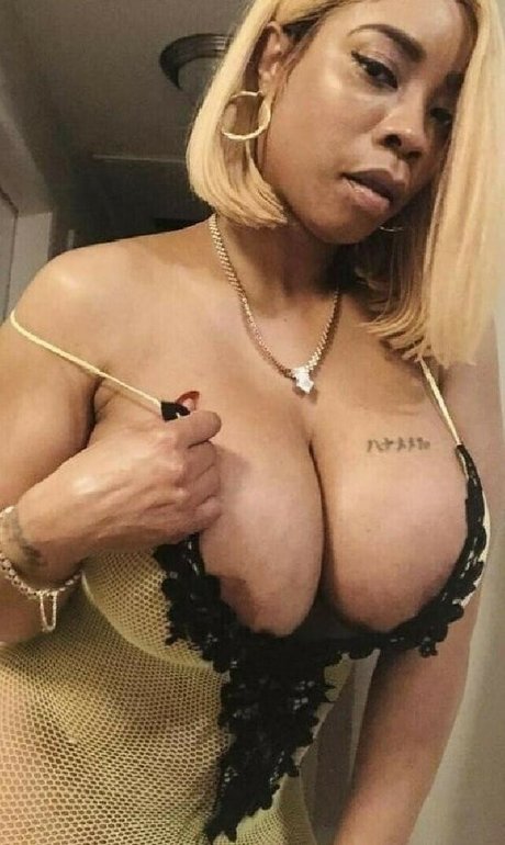 Обнаженная фотография утечки OnlyFans от Realbrickhousebody