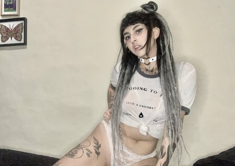 Crybabyy19