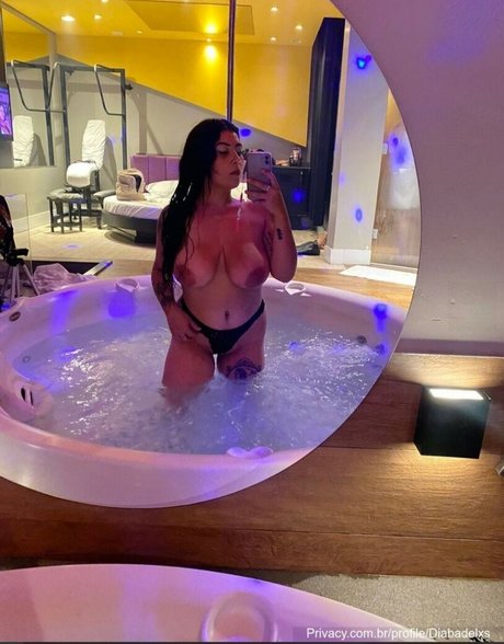 Naken läckt OnlyFans-bild av Diabadelxs