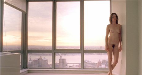 Julianne Nicholson
