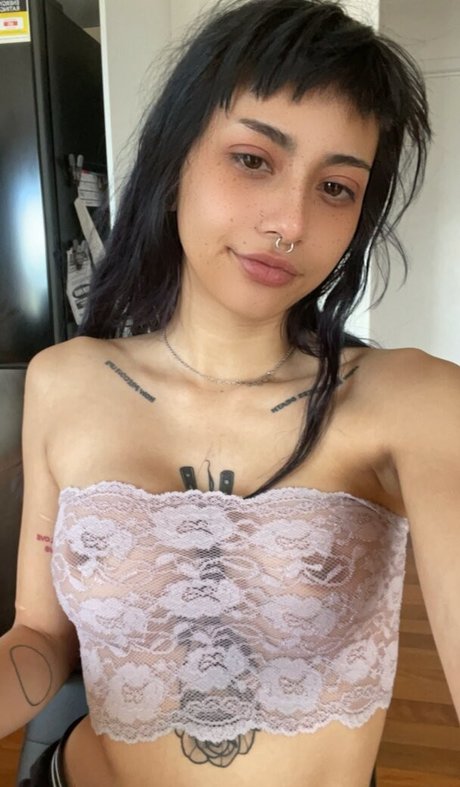Naken läckt OnlyFans-bild av Babyhobo