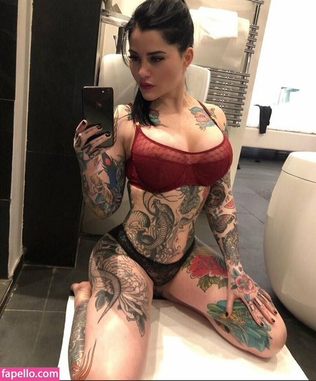Foto nua vazada do OnlyFans de Aurore Pariente