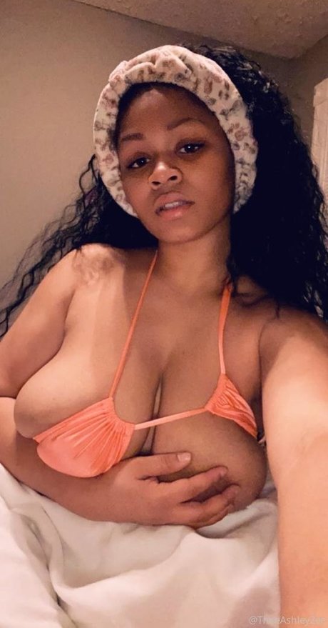 Ashley Zee