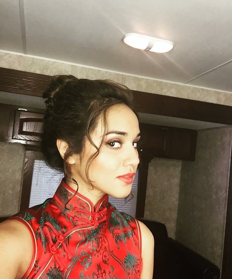 Summer Bishil