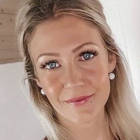 Naken lekkede OnlyFans-bilde av Judith