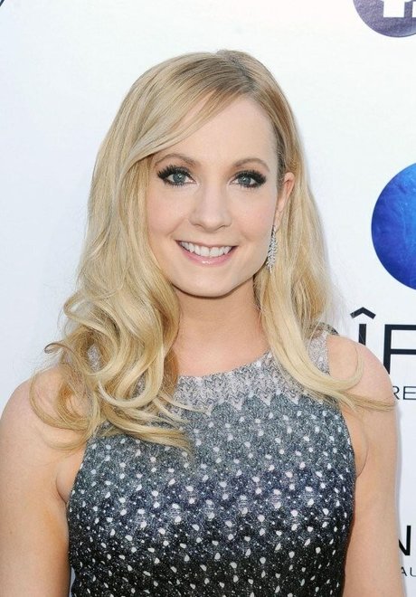 Alasti lekkinud OnlyFans-i pilt Joanne Froggatt