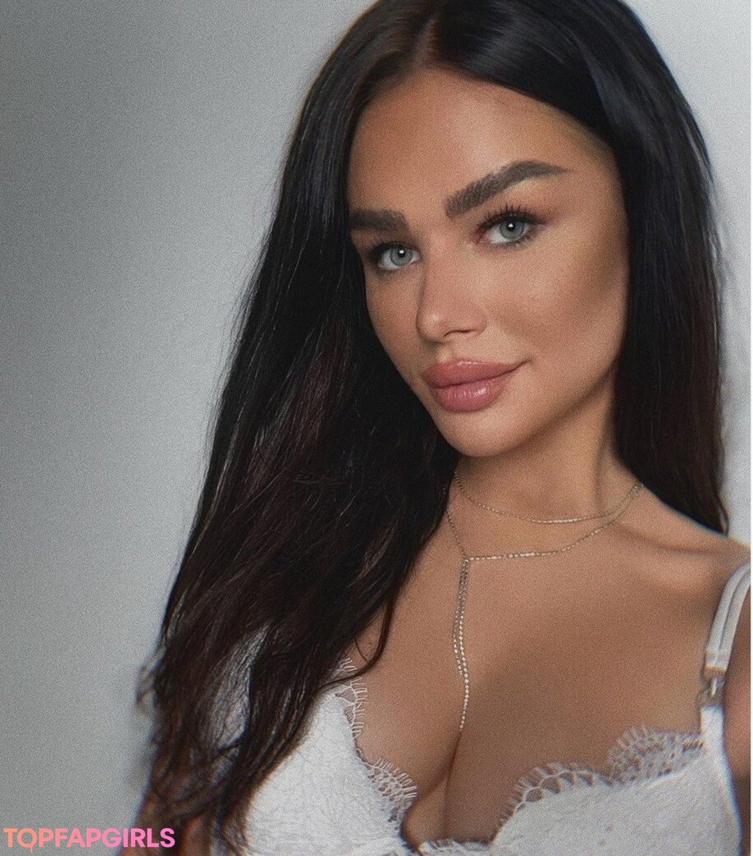 Alasti lekkinud OnlyFans-i pilt Lena Majewska #1