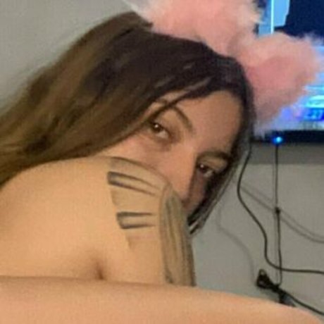 Alasti lekkinud OnlyFans-i pilt Mishelleyboo
