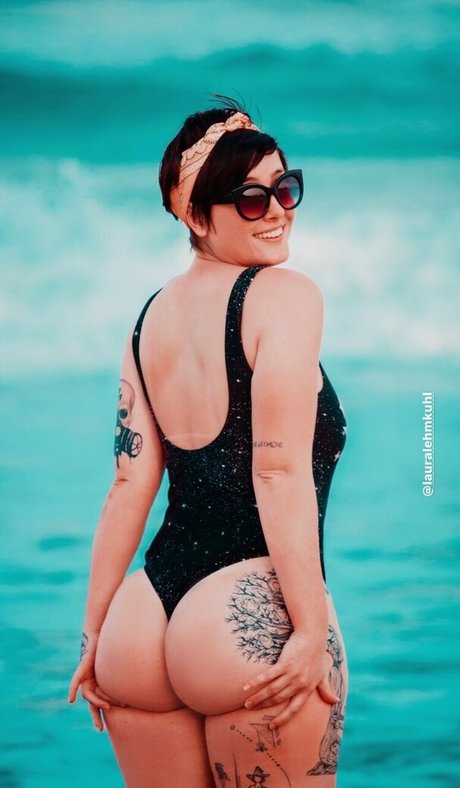 Laura Lehmkuhl