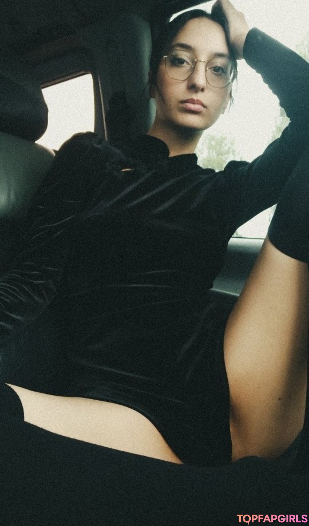 Naakte gelekte OnlyFans-foto van Kizillolita #8