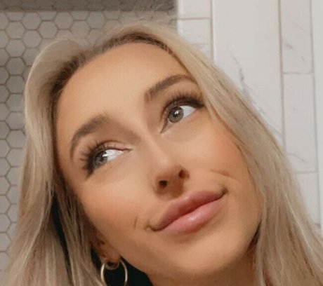 Nacktes geleaktes OnlyFans-Foto von Ryan Myers