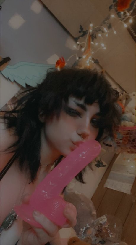 Nacktes geleaktes OnlyFans-Foto von Puddlebunnu