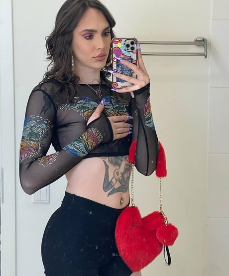 Naken läckt OnlyFans-bild av Tiffanytowers8