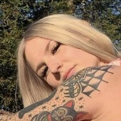 Samantha Michale