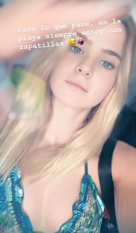 Inna Moll OnlyFans 유출 누드 사진