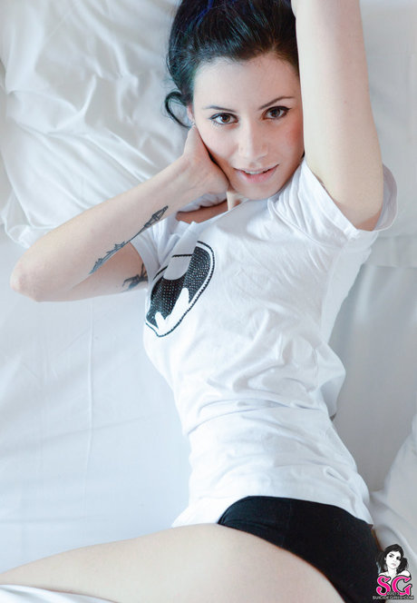Ellie Alien Asmr