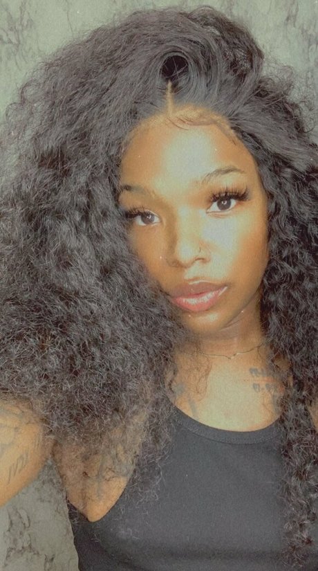 Foto desnuda filtrada de OnlyFans de Ts Lariya Dior