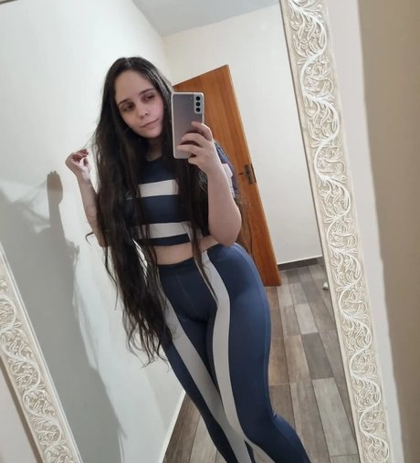 Naken läckt OnlyFans-bild av Laysa Meroto