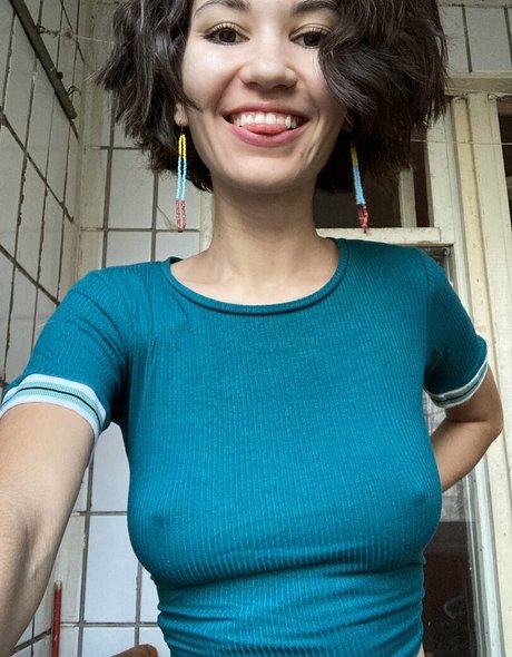 Adorable Dina