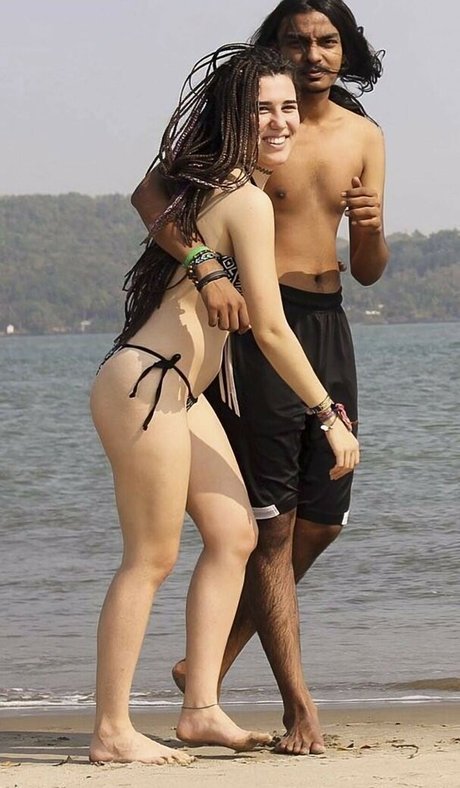 Aysegul Akyuz