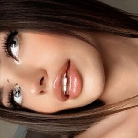 Обнаженная фотография утечки OnlyFans от Babyspice