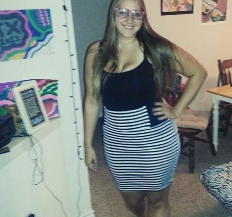 Caityy Cakesss