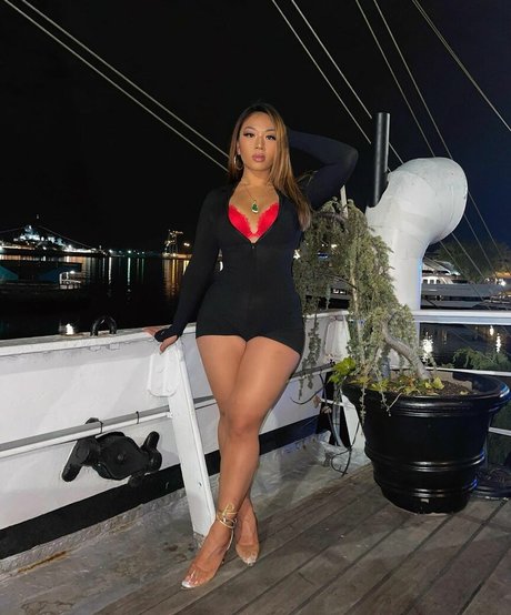 Kimberly Nguyen OnlyFans泄露裸照