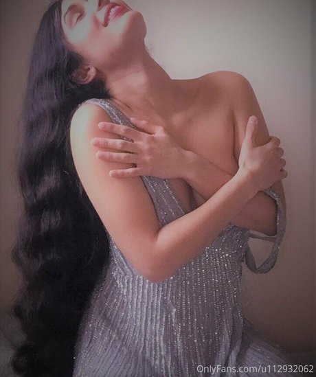 Mirabella Estella