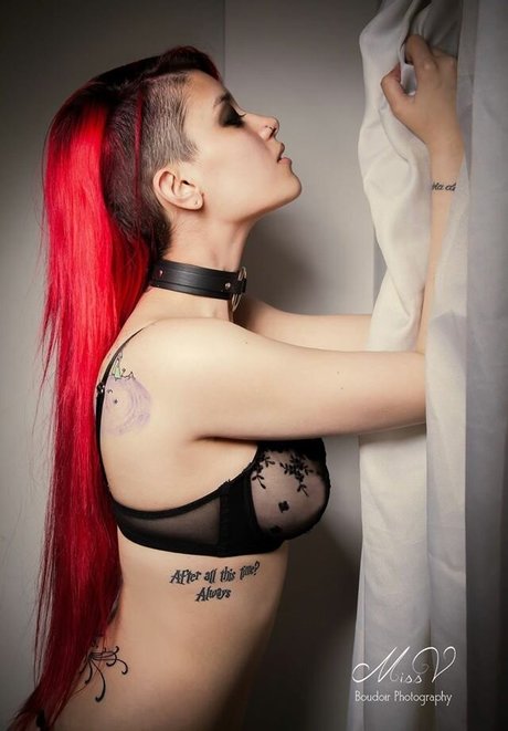 Niniah Wolfy