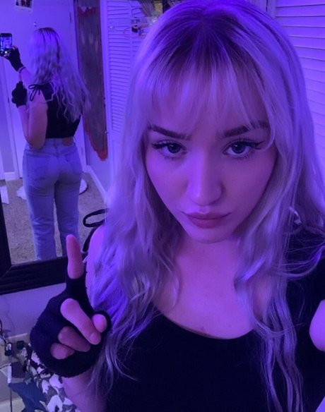 Nacktes geleaktes OnlyFans-Foto von Earthgurly