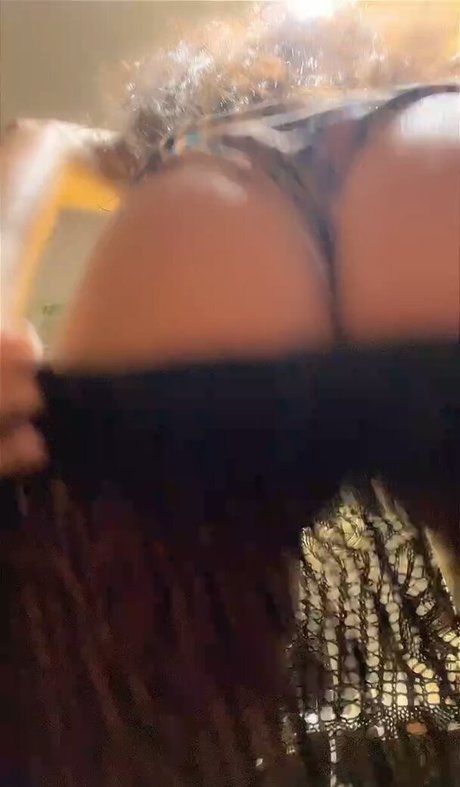 Naken lekkede OnlyFans-bilde av Paola Mercurio
