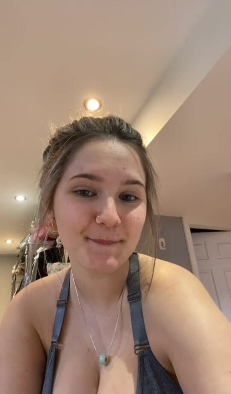 Nahá fotka uniklých OnlyFans od Paige F