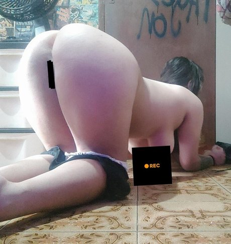 Lara Lepvs OnlyFans泄露裸照