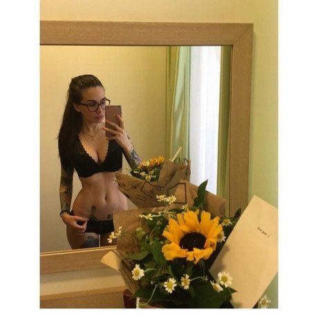 Обнаженная фотография утечки OnlyFans от Natalia Veretennikova