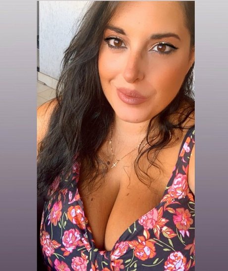 Valeria Vela