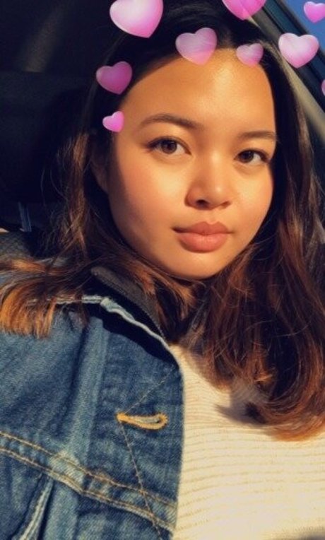 Naken lekkede OnlyFans-bilde av Kattjia