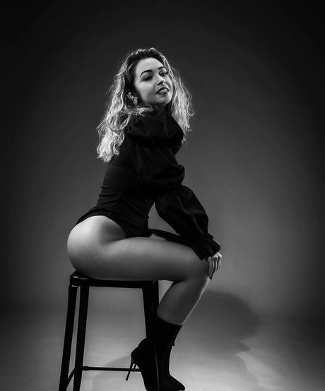 Naken läckt OnlyFans-bild av Fannydbs