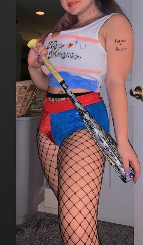 Foto di nudo di fuga di OnlyFans di Harley Stein