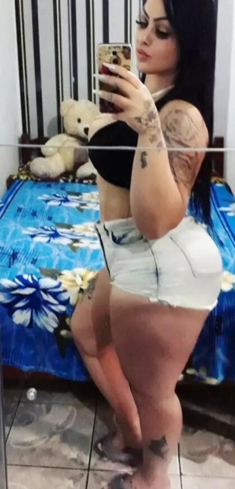 Nahá fotka uniklých OnlyFans od Mari Santos Ss2